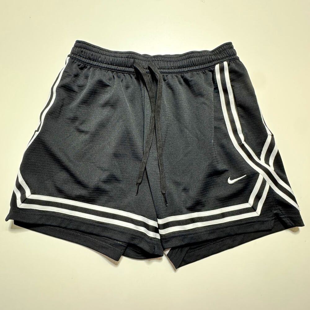 Nike Dri-FIT Women’s M Black/White Mesh Basketball Shorts #1056